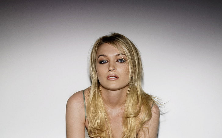 Sophia Myles Measurements, Bio, Age, Height, Weight, Shoe, and Bra size